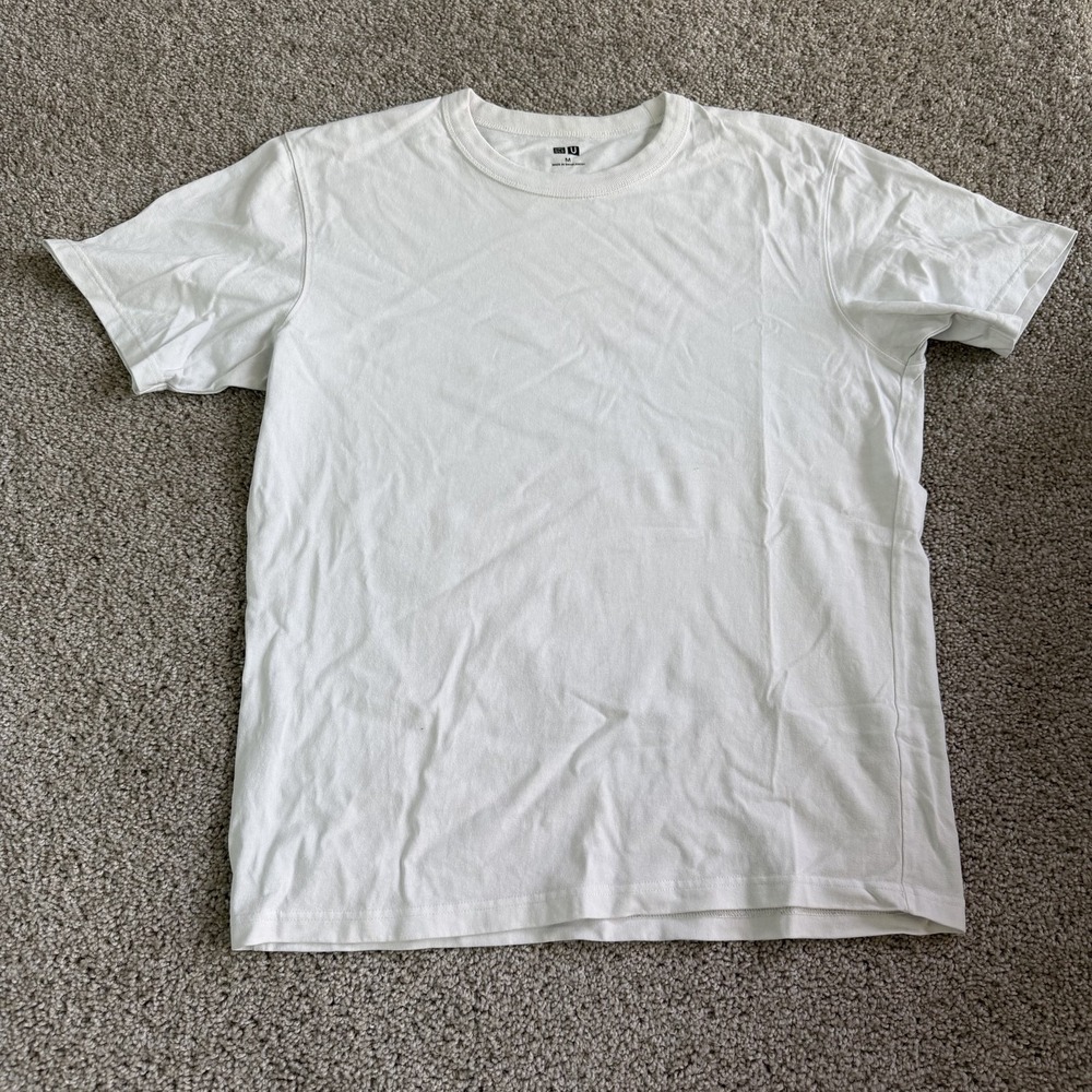 Uniqlo U Shirt Mens Medium White Crew Neck Basic Tee T-Shirt Essential